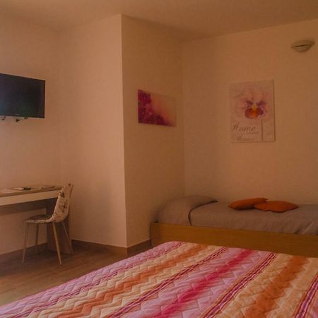 Baia Benessere B&B Eco Vegan 산타 세베라 외부 사진