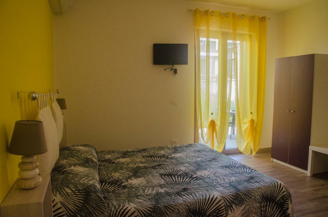 Baia Benessere B&B Eco Vegan 산타 세베라 외부 사진